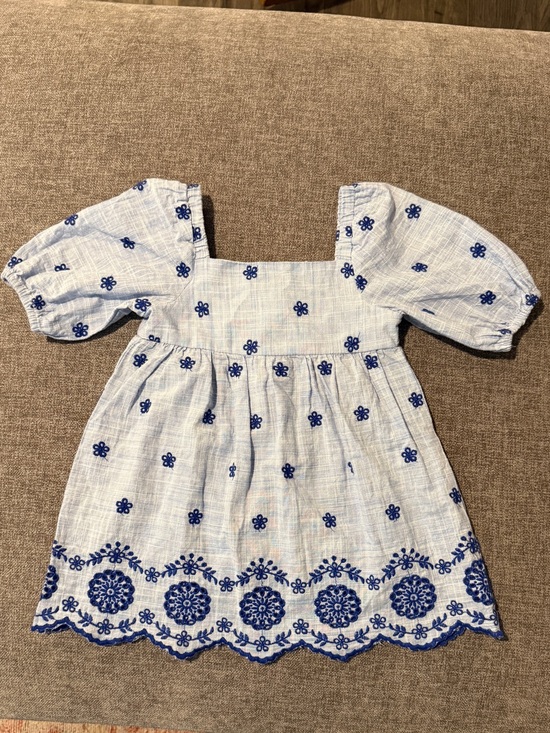 Gymboree Other - Gymboree Light Blue Eyelet Dress with Navy Floral Embroidery 2T